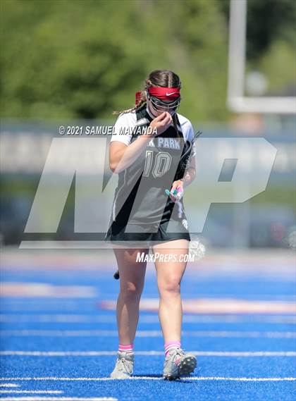 Thumbnail 1 in Oak Park @ Chaminade photogallery.