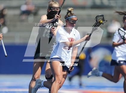 Thumbnail 3 in Oak Park @ Chaminade photogallery.