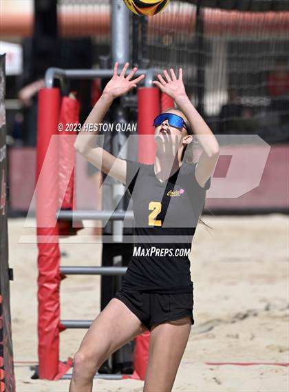 Thumbnail 1 in Mira Costa vs. Redondo Union (CIF-SS D1 Final) photogallery.