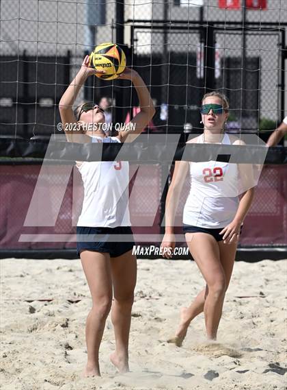 Thumbnail 2 in Mira Costa vs. Redondo Union (CIF-SS D1 Final) photogallery.