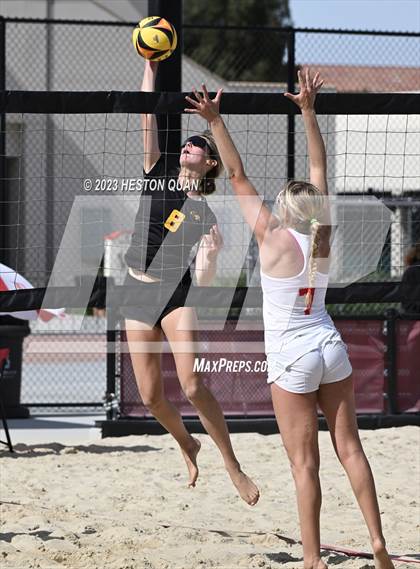 Thumbnail 1 in Mira Costa vs. Redondo Union (CIF-SS D1 Final) photogallery.