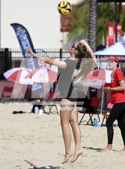 Thumbnail 1 in Mira Costa vs. Redondo Union (CIF-SS D1 Final) photogallery.