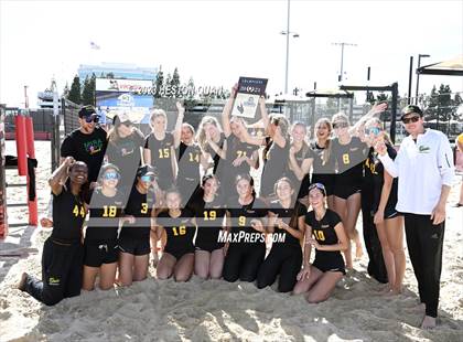 Thumbnail 2 in Mira Costa vs. Redondo Union (CIF-SS D1 Final) photogallery.
