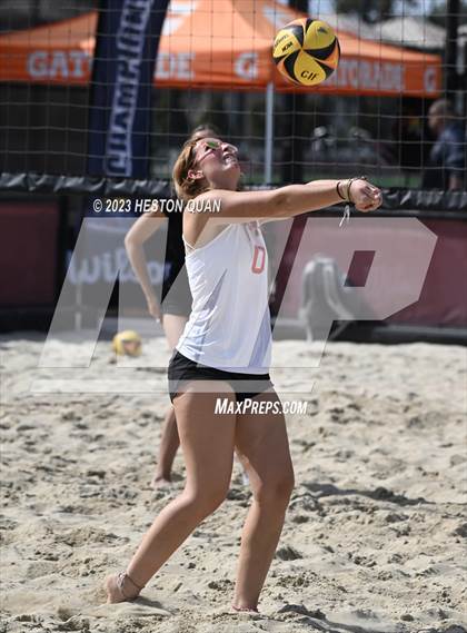 Thumbnail 3 in Mira Costa vs. Redondo Union (CIF-SS D1 Final) photogallery.