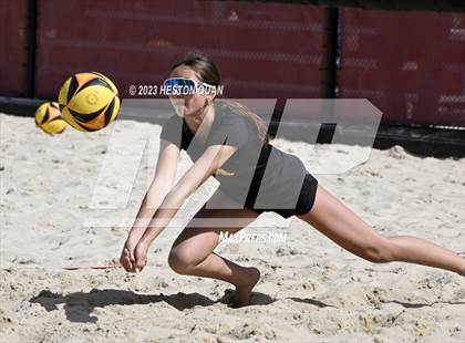 Thumbnail 2 in Mira Costa vs. Redondo Union (CIF-SS D1 Final) photogallery.