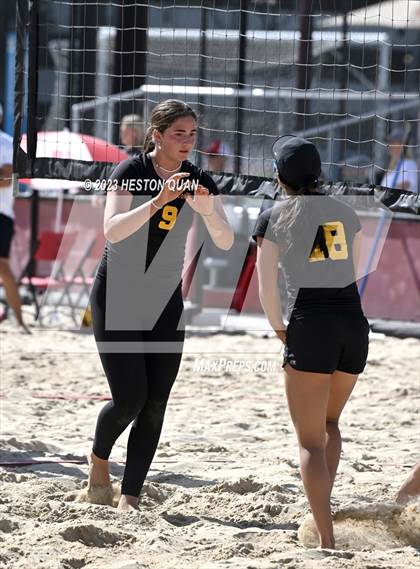 Thumbnail 1 in Mira Costa vs. Redondo Union (CIF-SS D1 Final) photogallery.