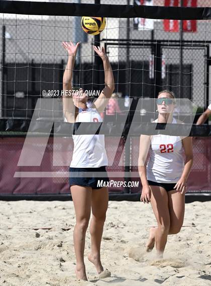 Thumbnail 3 in Mira Costa vs. Redondo Union (CIF-SS D1 Final) photogallery.