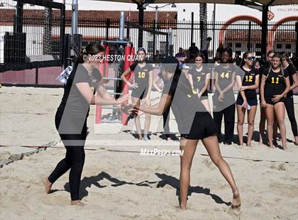 Thumbnail 3 in Mira Costa vs. Redondo Union (CIF-SS D1 Final) photogallery.