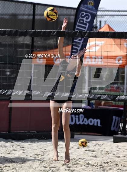 Thumbnail 1 in Mira Costa vs. Redondo Union (CIF-SS D1 Final) photogallery.