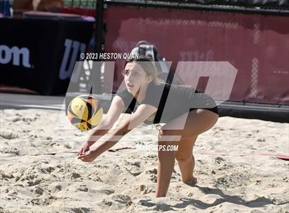 Thumbnail 1 in Mira Costa vs. Redondo Union (CIF-SS D1 Final) photogallery.