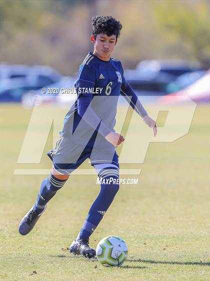 Thumbnail 3 in St. John Bosco vs. San Luis (Arizona Soccer Showcase) photogallery.