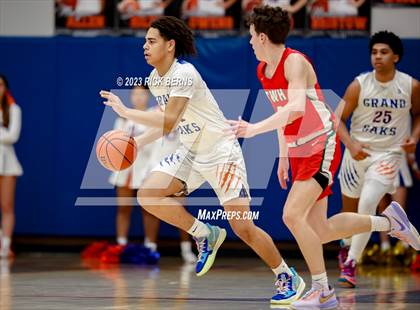 Thumbnail 1 in Grand Oaks vs The Woodlands photogallery.