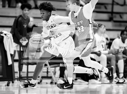 Thumbnail 3 in Grand Oaks vs The Woodlands photogallery.