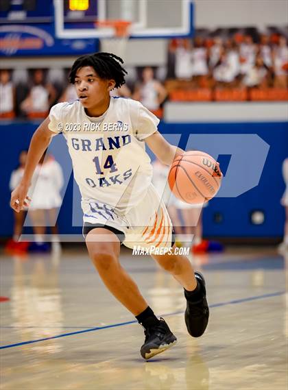 Thumbnail 3 in Grand Oaks vs The Woodlands photogallery.