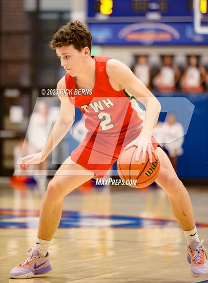 Thumbnail 2 in Grand Oaks vs The Woodlands photogallery.
