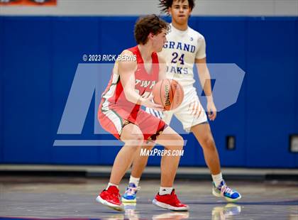 Thumbnail 1 in Grand Oaks vs The Woodlands photogallery.