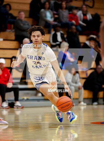 Thumbnail 2 in Grand Oaks vs The Woodlands photogallery.