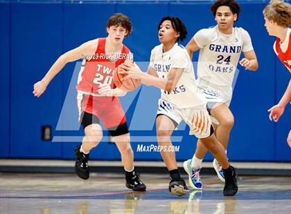 Thumbnail 2 in Grand Oaks vs The Woodlands photogallery.