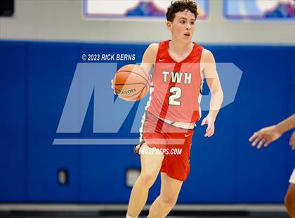 Thumbnail 2 in Grand Oaks vs The Woodlands photogallery.