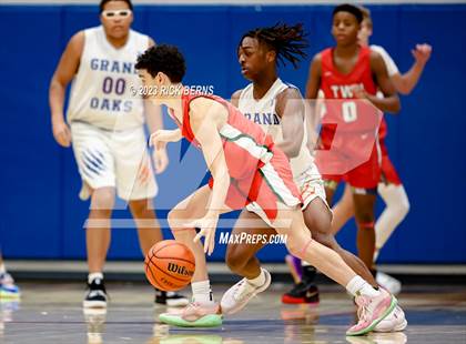 Thumbnail 1 in Grand Oaks vs The Woodlands photogallery.