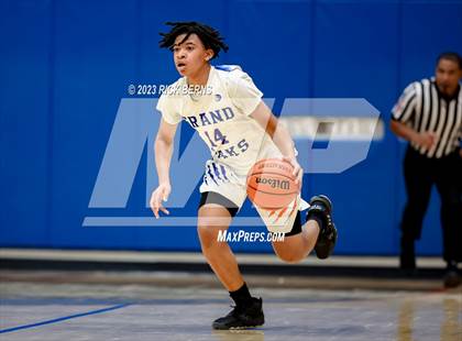 Thumbnail 2 in Grand Oaks vs The Woodlands photogallery.