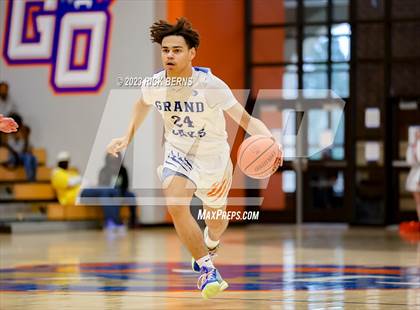 Thumbnail 1 in Grand Oaks vs The Woodlands photogallery.