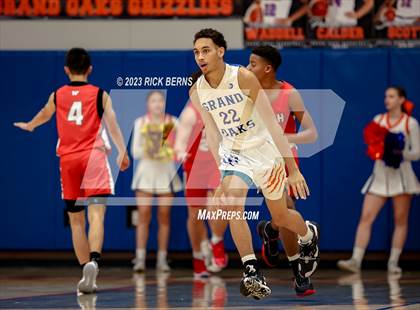 Thumbnail 1 in Grand Oaks vs The Woodlands photogallery.