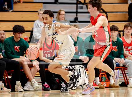 Thumbnail 3 in Grand Oaks vs The Woodlands photogallery.