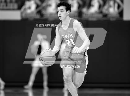 Thumbnail 1 in Grand Oaks vs The Woodlands photogallery.