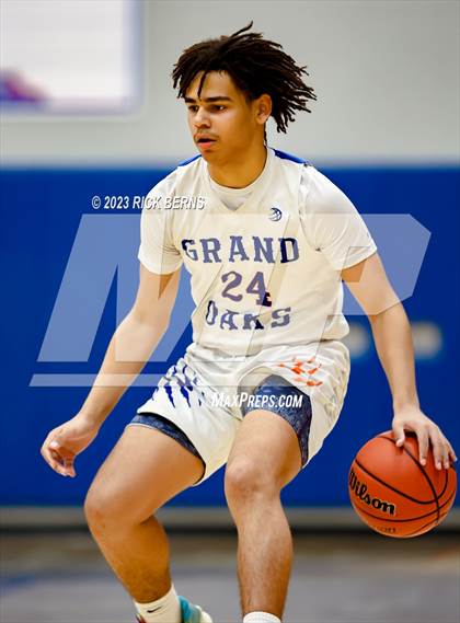 Thumbnail 2 in Grand Oaks vs The Woodlands photogallery.