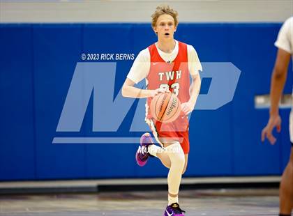 Thumbnail 3 in Grand Oaks vs The Woodlands photogallery.