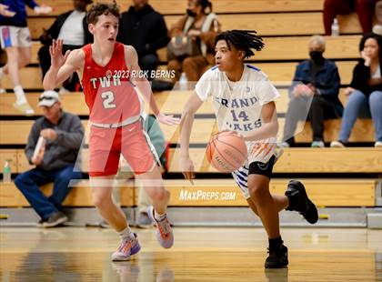 Thumbnail 3 in Grand Oaks vs The Woodlands photogallery.