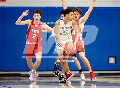 Thumbnail 2 in Grand Oaks vs The Woodlands photogallery.