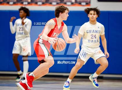 Thumbnail 3 in Grand Oaks vs The Woodlands photogallery.