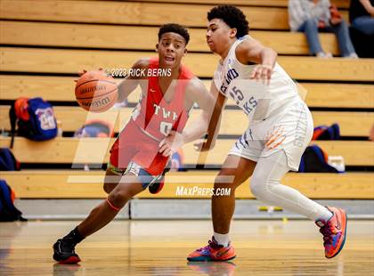 Thumbnail 3 in Grand Oaks vs The Woodlands photogallery.