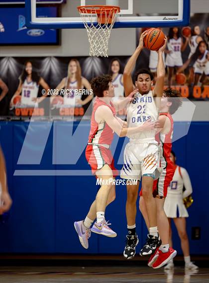 Thumbnail 2 in Grand Oaks vs The Woodlands photogallery.