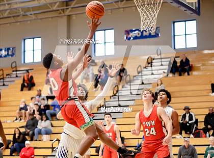 Thumbnail 2 in Grand Oaks vs The Woodlands photogallery.