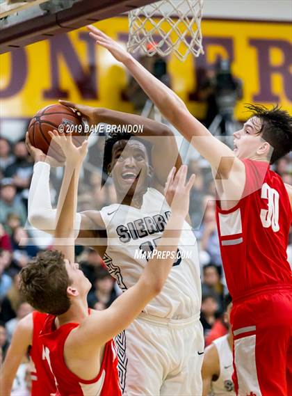 Thumbnail 2 in Mater Dei @ Sierra Canyon  CIF Regional Final) photogallery.