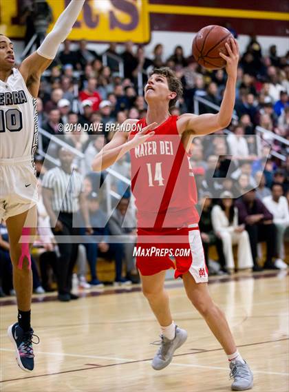 Thumbnail 3 in Mater Dei @ Sierra Canyon  CIF Regional Final) photogallery.