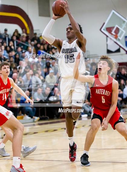Thumbnail 3 in Mater Dei @ Sierra Canyon  CIF Regional Final) photogallery.