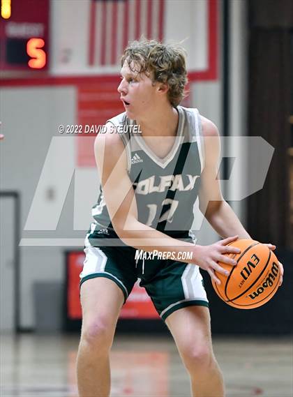 Thumbnail 2 in Colfax vs. McKinleyville (Sac Adventist Holiday Invitational) photogallery.