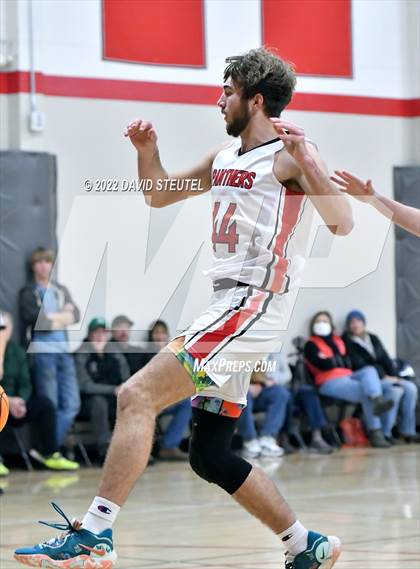 Thumbnail 3 in Colfax vs. McKinleyville (Sac Adventist Holiday Invitational) photogallery.