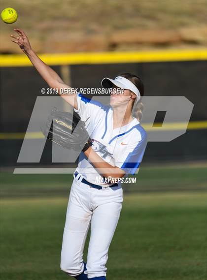 Thumbnail 2 in Chatfield vs Legend (Erie Festival of Champions) photogallery.
