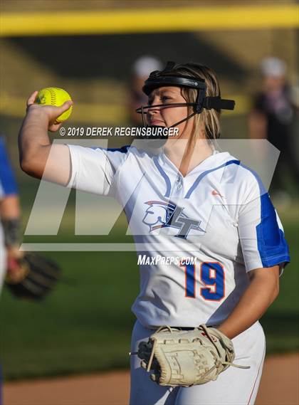 Thumbnail 2 in Chatfield vs Legend (Erie Festival of Champions) photogallery.