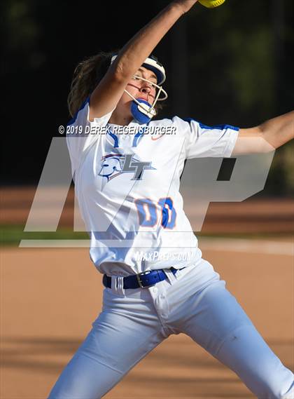 Thumbnail 3 in Chatfield vs Legend (Erie Festival of Champions) photogallery.