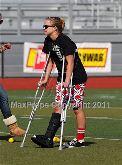 Thumbnail 2 in Foothill vs Carondelet (CIF NCS D1 Final) photogallery.