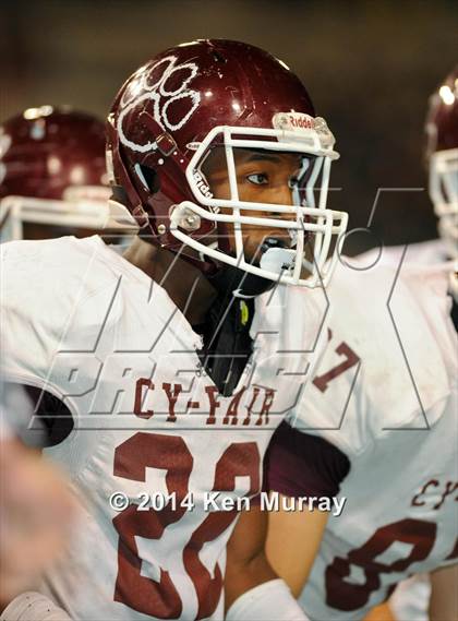 Thumbnail 2 in Cypress Ranch vs Cy Fair photogallery.
