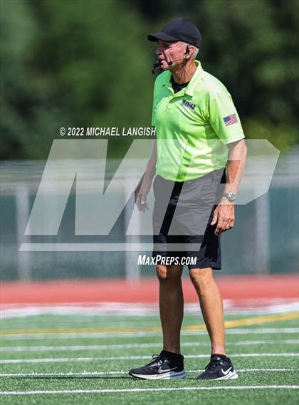Thumbnail 2 in Holmdel @ Matawan Regional photogallery.