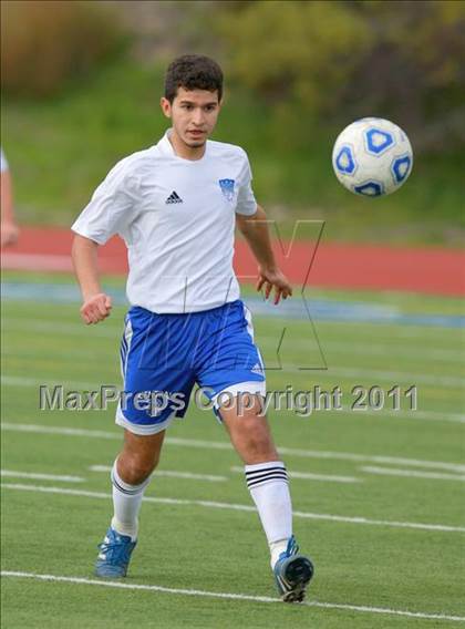 Thumbnail 1 in Central vs. Montgomery (San Diego City Tournament) photogallery.