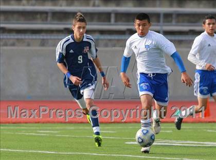 Thumbnail 3 in Central vs. Montgomery (San Diego City Tournament) photogallery.
